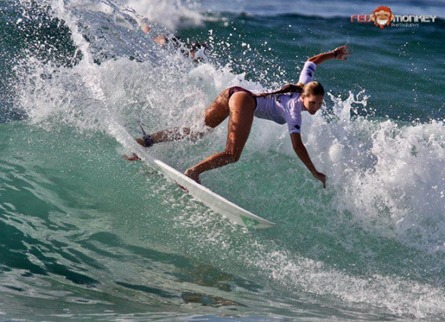 surfing-girls-photos-1051-650x470.jpg